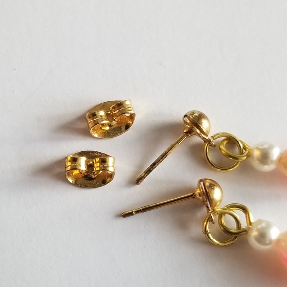 Relisted -Dainty pink and peach bead earrings gold tone white faux pearl - Picture 11 of 13
